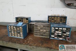 (LOT) MISCELLANEOUS HARDWARE AND CABINETS