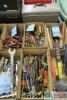 (LOT) SCREWDRIVERS