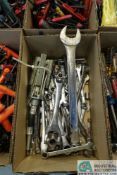 (LOT) T-WRENCHES