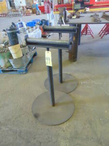 LOT OF ROLLER STANDS (2)