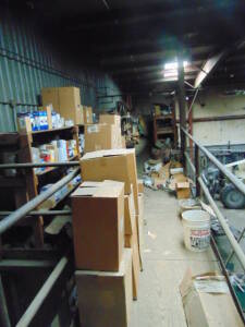 LOT CONTENTS OF LOFT