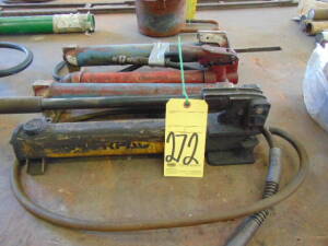 LOT OF HYDRAULIC HAND PUMPS (4)