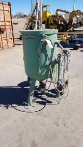 CLEMCO ABRASIVE BLAST MACHINE MDL. 2452
