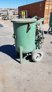 CLEMCO ABRASIVE BLAST MACHINE
